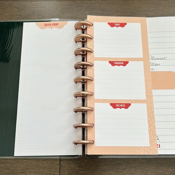 HAPPY PLANNER Classic School Student Teacher Edition Planner, 2020-2021 - Picture 3 of 12